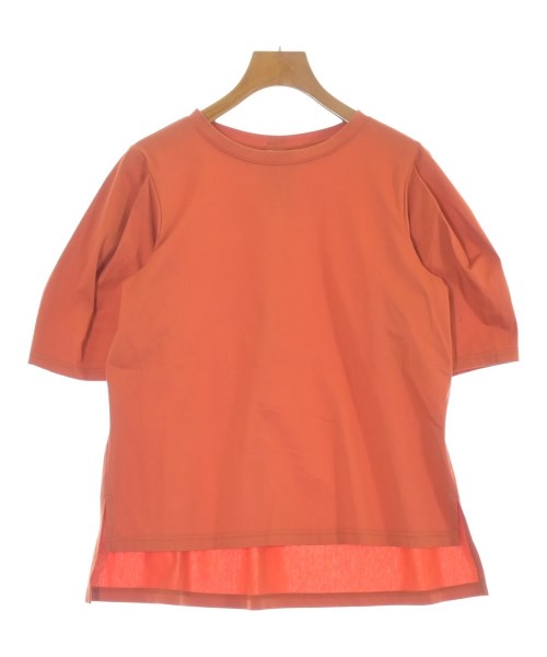 one of the green เสื้อยืด/เสื้อท็อปส์