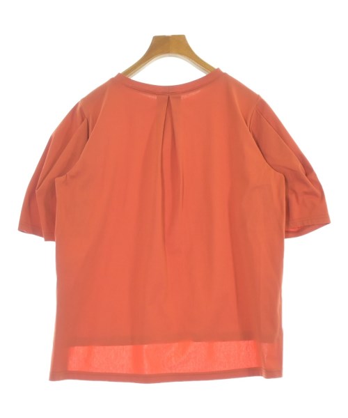 one of the green เสื้อยืด/เสื้อท็อปส์