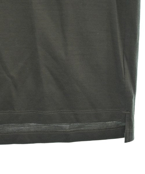 Revenir เสื้อยืด/เสื้อท็อปส์