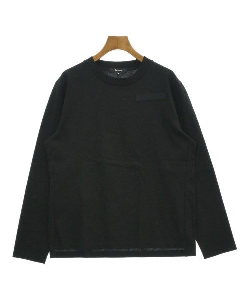 Revenir เสื้อยืด/เสื้อท็อปส์