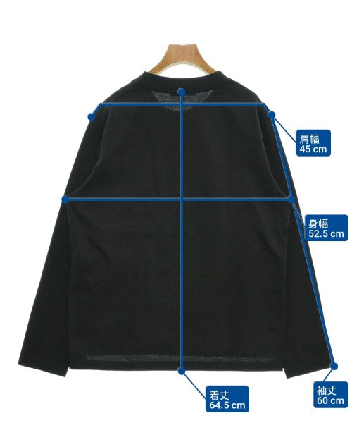 Revenir เสื้อยืด/เสื้อท็อปส์