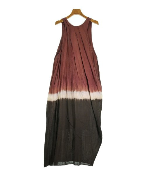 THINGS THAT MATTER ชุดเดรส