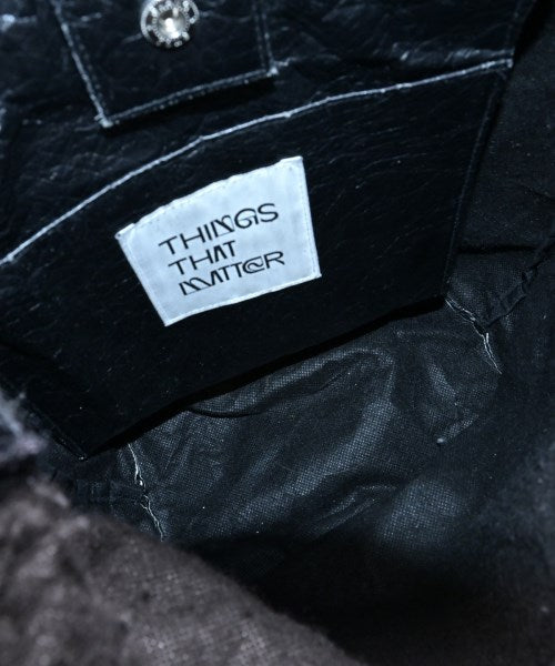 THINGS THAT MATTER กระเป๋าสะพาย