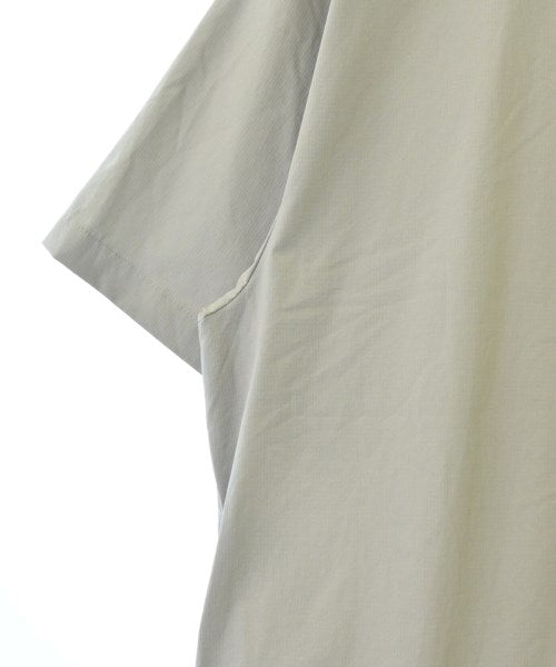 Uiscel เสื้อลำลอง