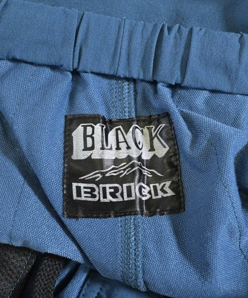 BLACK BRICK กางเกงขาสั้น