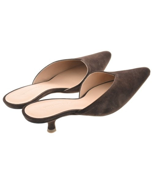 BRENTELLA รองเท้าส้นสูง