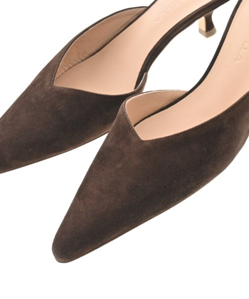 BRENTELLA รองเท้าส้นสูง