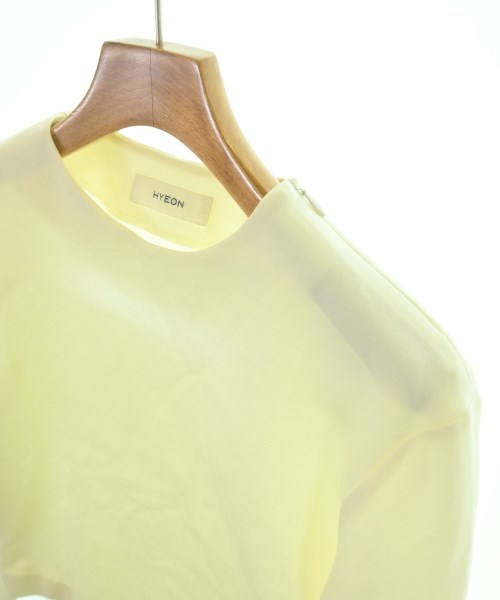 HYEON เสื้อยืด/เสื้อท็อปส์