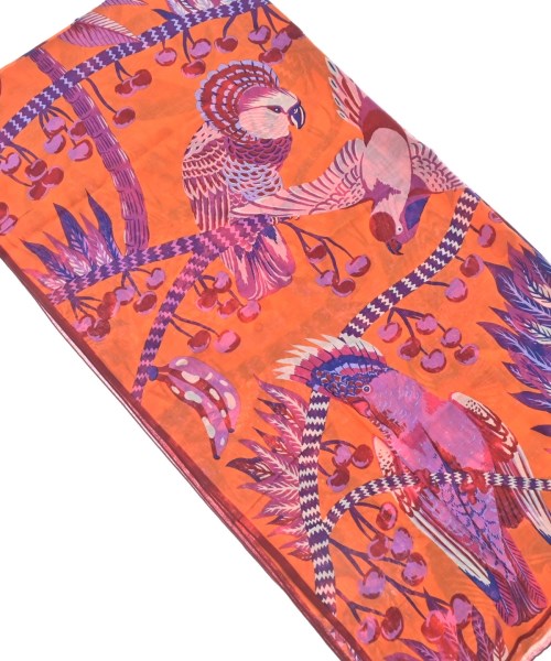 INOUI EDITIONS ผ้าคลุมไหล่