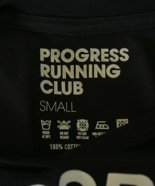 PROGRESS RUNNING CLUB เสื้อยืด/เสื้อท็อปส์