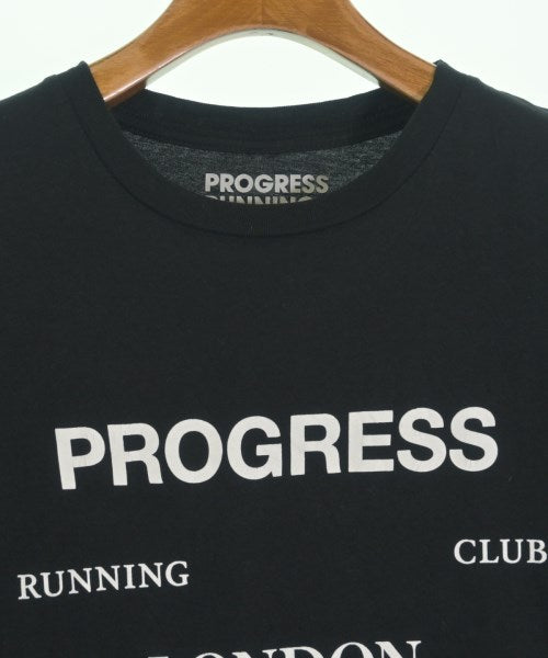 PROGRESS RUNNING CLUB เสื้อยืด/เสื้อท็อปส์