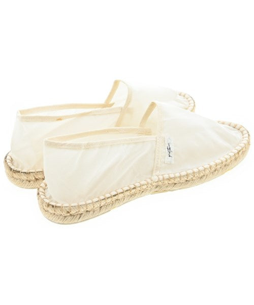 quitan รองเท้า อื่น