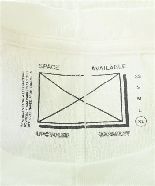 SPACE AVAILABLE เสื้อยืด/เสื้อท็อปส์