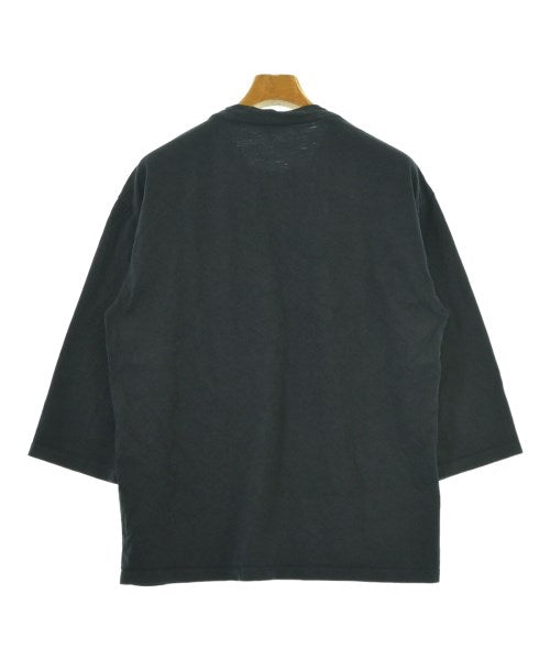 takes. เสื้อยืด/เสื้อท็อปส์
