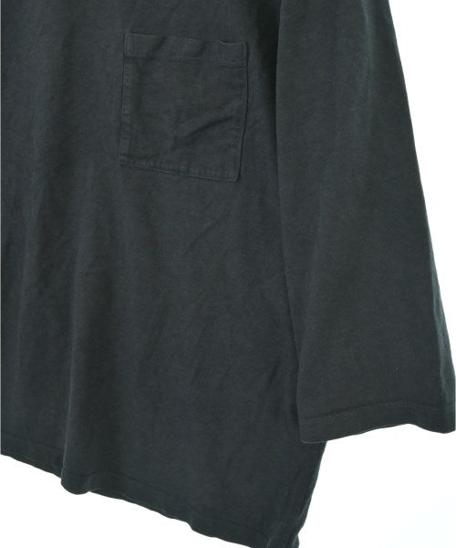 takes. เสื้อยืด/เสื้อท็อปส์