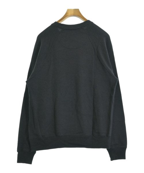 takes. เสื้อสเวตเตอร์