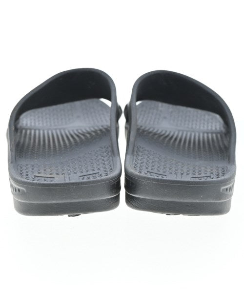 TELIC รองเท้าแตะ