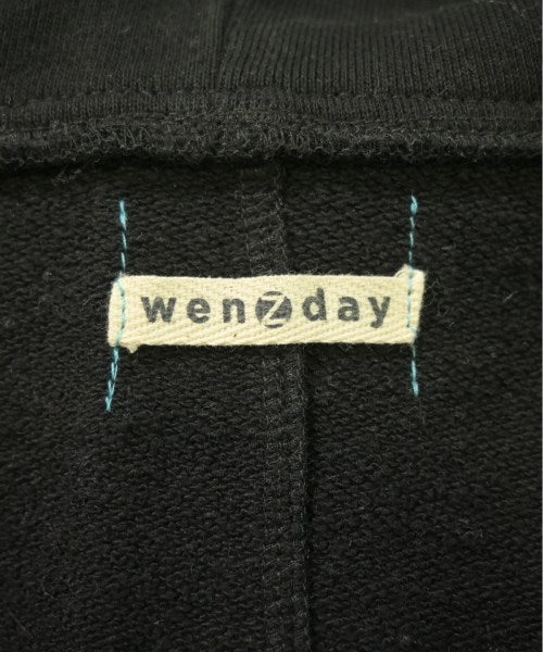 wenzday เสื้อฮู้ด