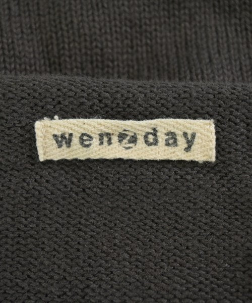wenzday เสื้อกันหนาว