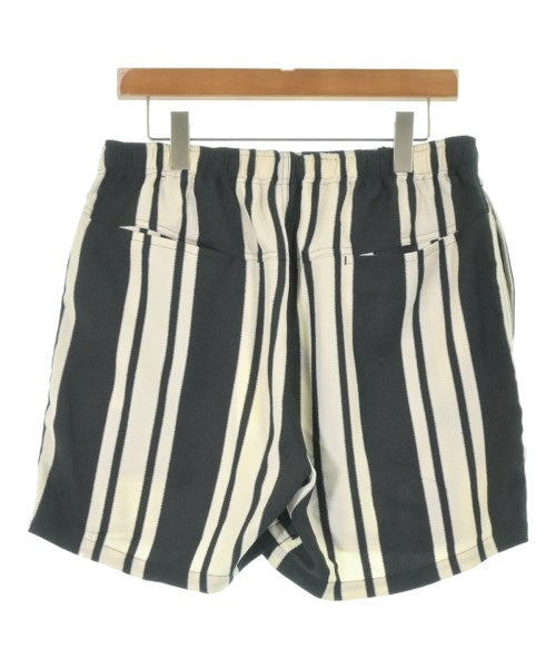 wenzday กางเกงขาสั้น