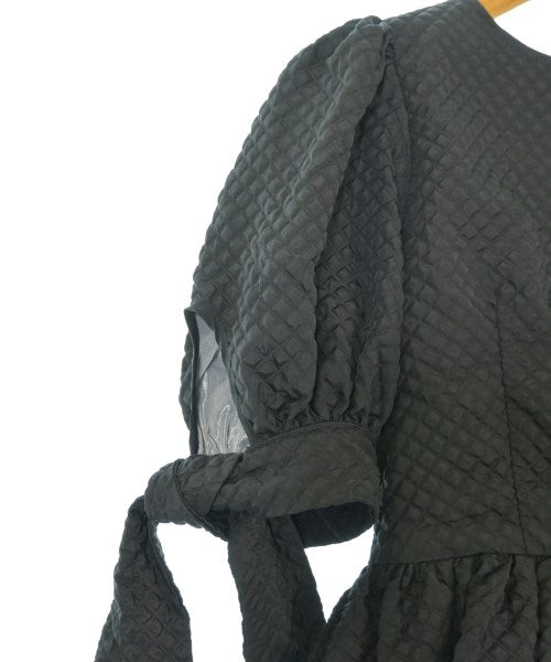 BIRTHDAY BASH เสื้อสตรี