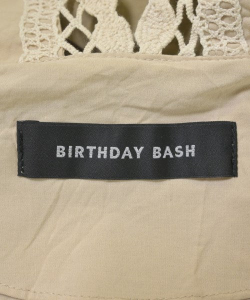 BIRTHDAY BASH เสื้อสตรี