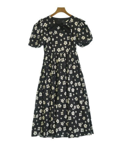 Fano Studios ชุดเดรส