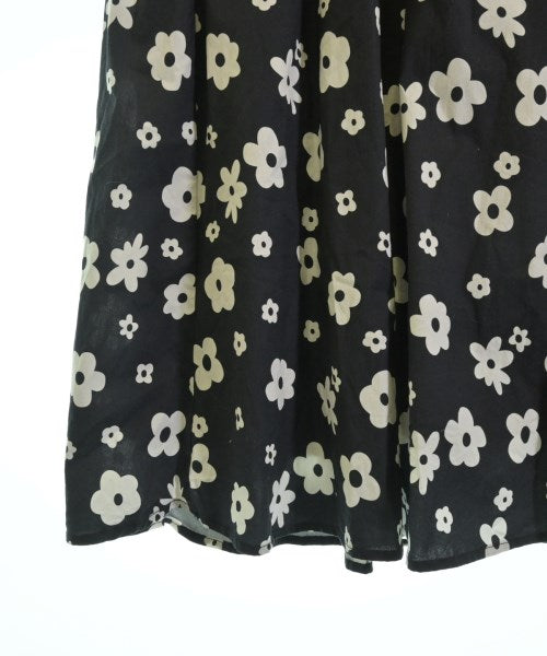 Fano Studios ชุดเดรส