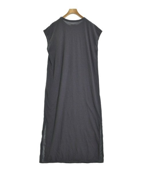 GREYCHORD ชุดเดรส