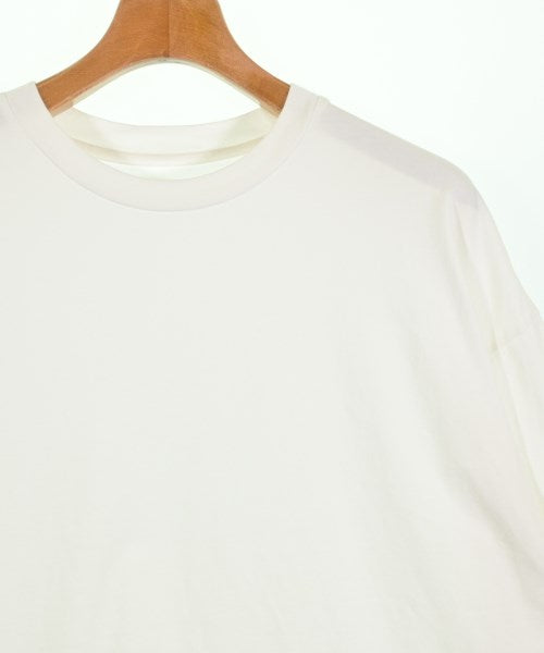 เสื้อยืด/เสื้อท็อปส์