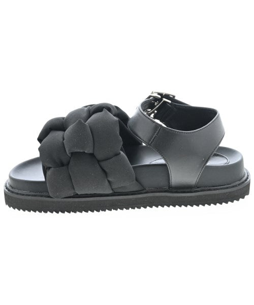 LAROUTE รองเท้าแตะ