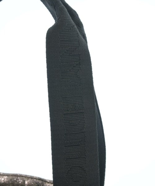 MASTER BUNNY EDITION กระเป๋าถือขนาดใหญ่