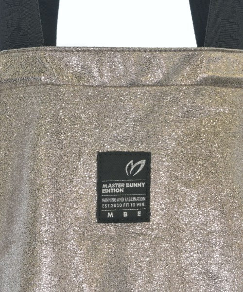 MASTER BUNNY EDITION กระเป๋าถือขนาดใหญ่