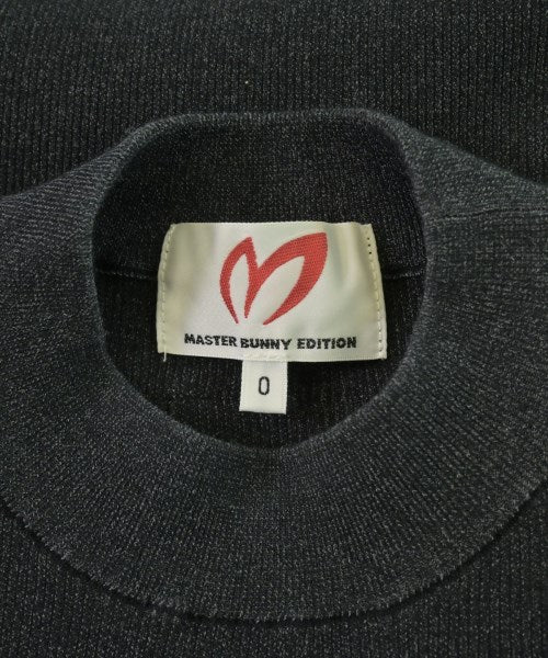 MASTER BUNNY EDITION เสื้อกันหนาว