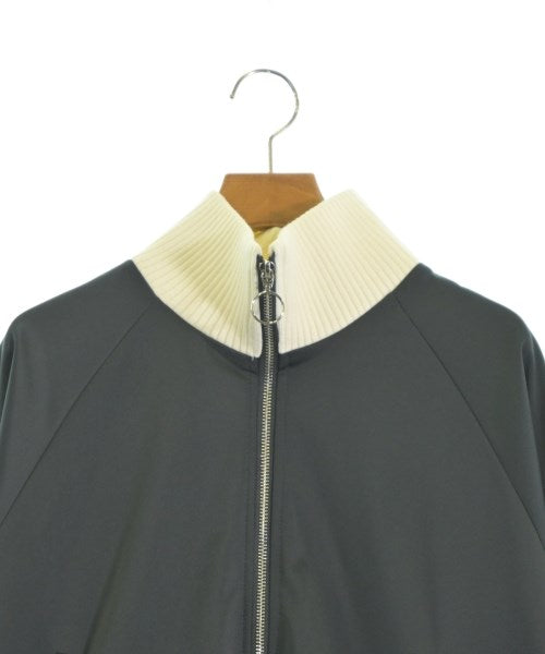 RESUME แจ็คเก็ตเบลาส์ อื่น