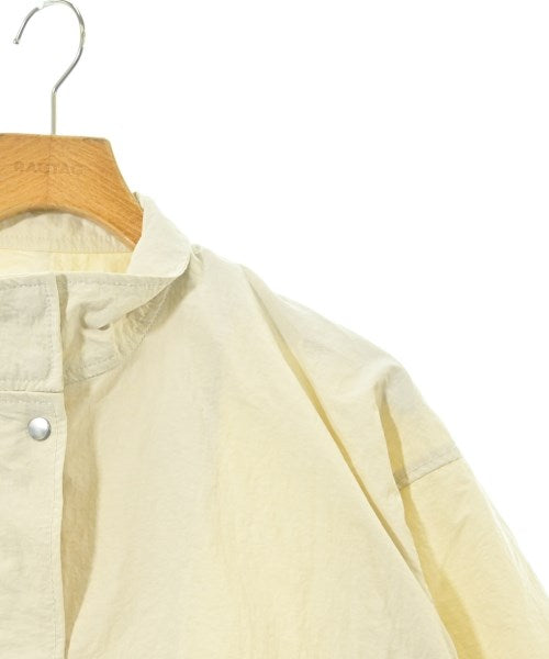 SHIPS any แจ็คเก็ตเบลาส์ อื่น