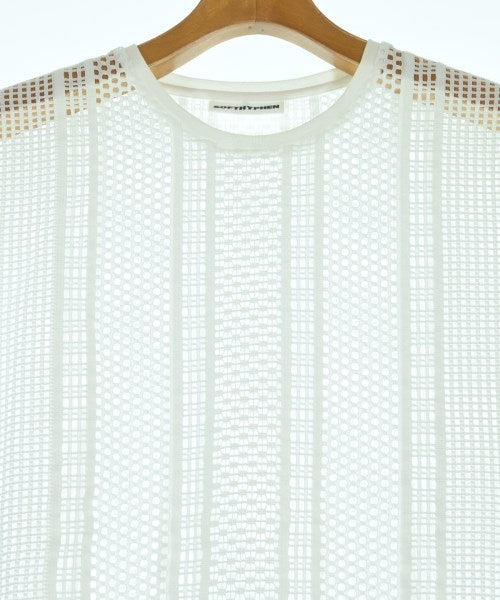 SOFTHYPHEN เสื้อยืด/เสื้อท็อปส์
