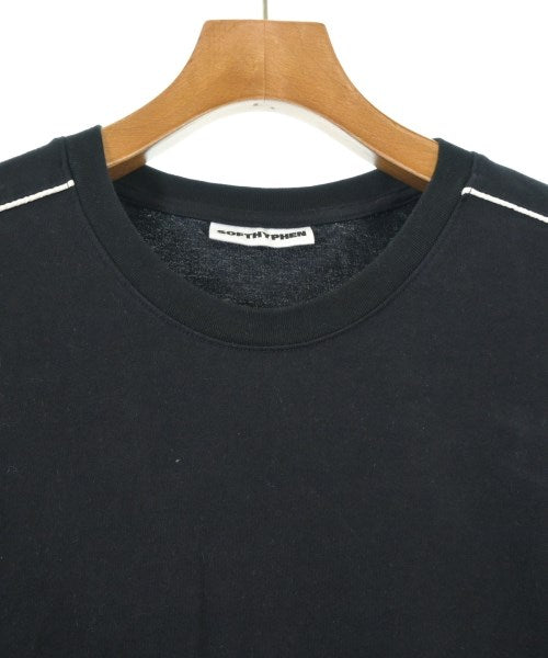 SOFTHYPHEN เสื้อยืด/เสื้อท็อปส์