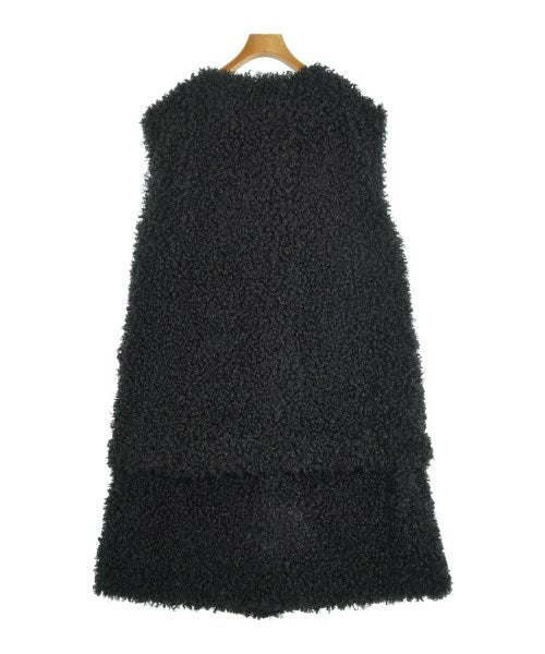 THINK FUR แจ็คเก็ตเบลาส์ อื่น