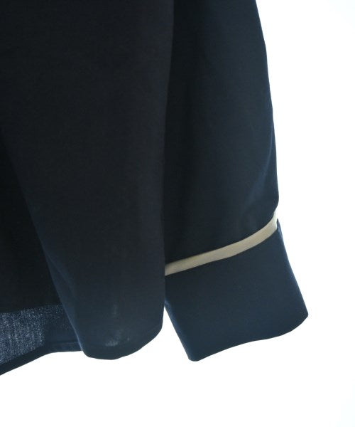 Utao: เสื้อสตรี