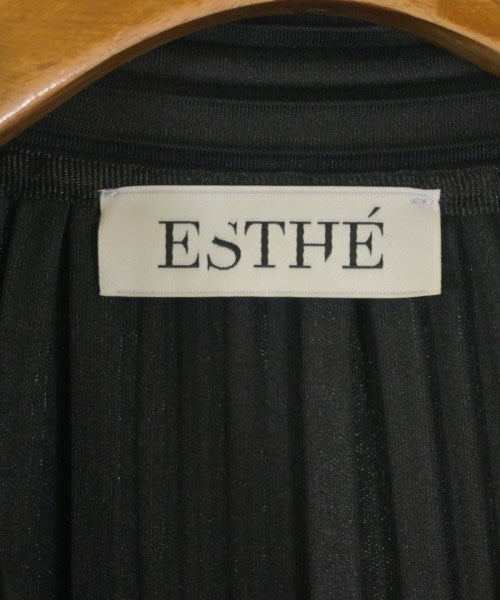 ESTHE เสื้อลำลอง