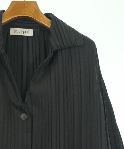 ESTHE เสื้อลำลอง