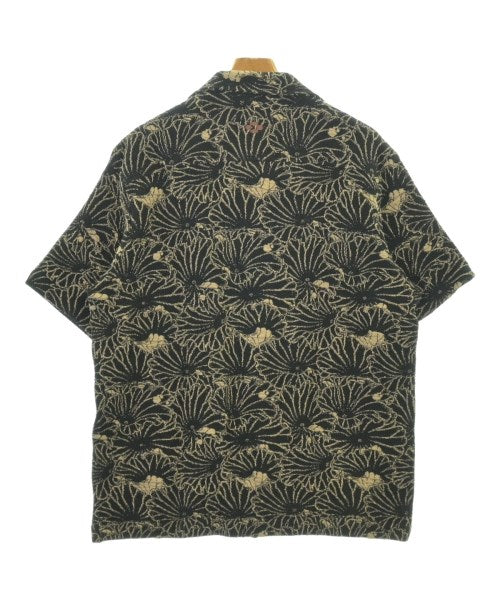 GAKKIN เสื้อลำลอง