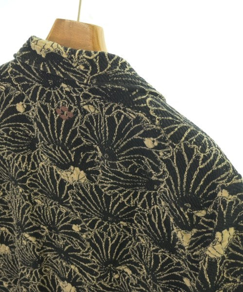 GAKKIN เสื้อลำลอง
