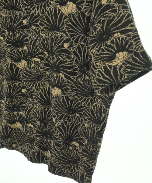 GAKKIN เสื้อลำลอง