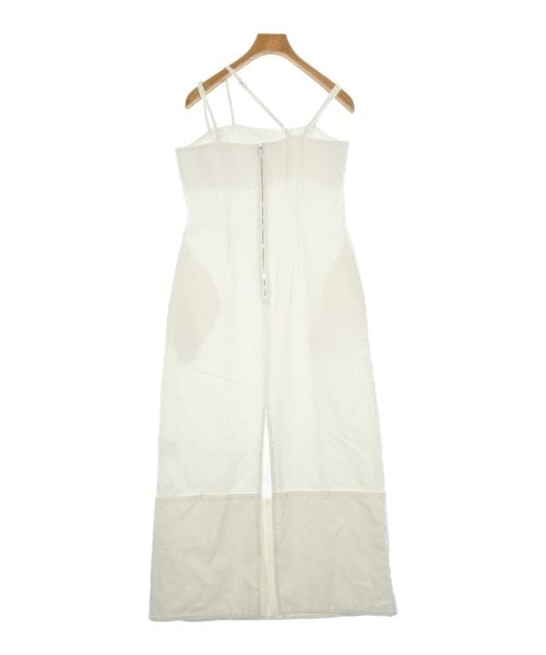 MECRE ชุดเดรส