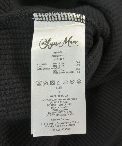 SYUMAN.  เสื้อยืด/เสื้อท็อปส์