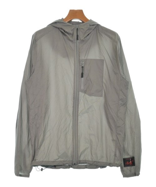 SYUMAN. เสื้อพาร์กาภูเขา