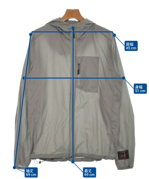 SYUMAN. เสื้อพาร์กาภูเขา