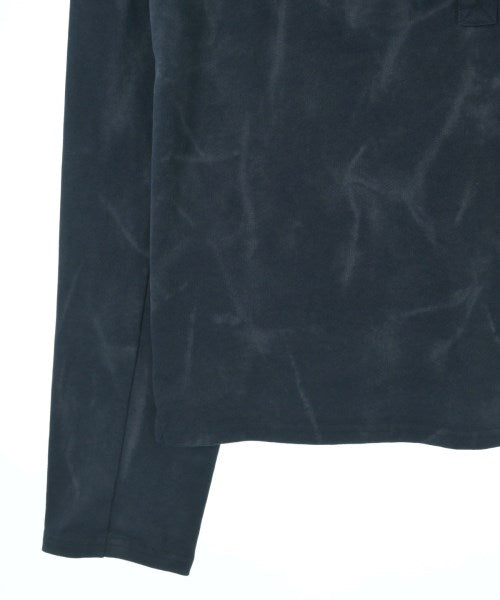 SYUMAN. เสื้อยืด/เสื้อท็อปส์